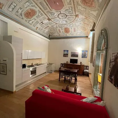 Apartment Palazzo Bianchi Bandinelli By Francigenaapartments